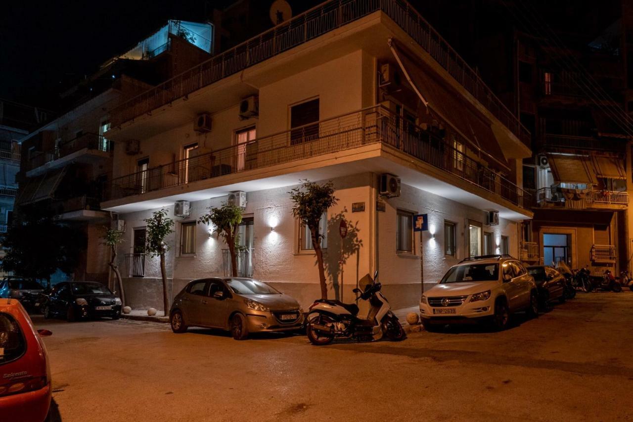Ports Crossroad B Apartment Piraeus Exterior photo